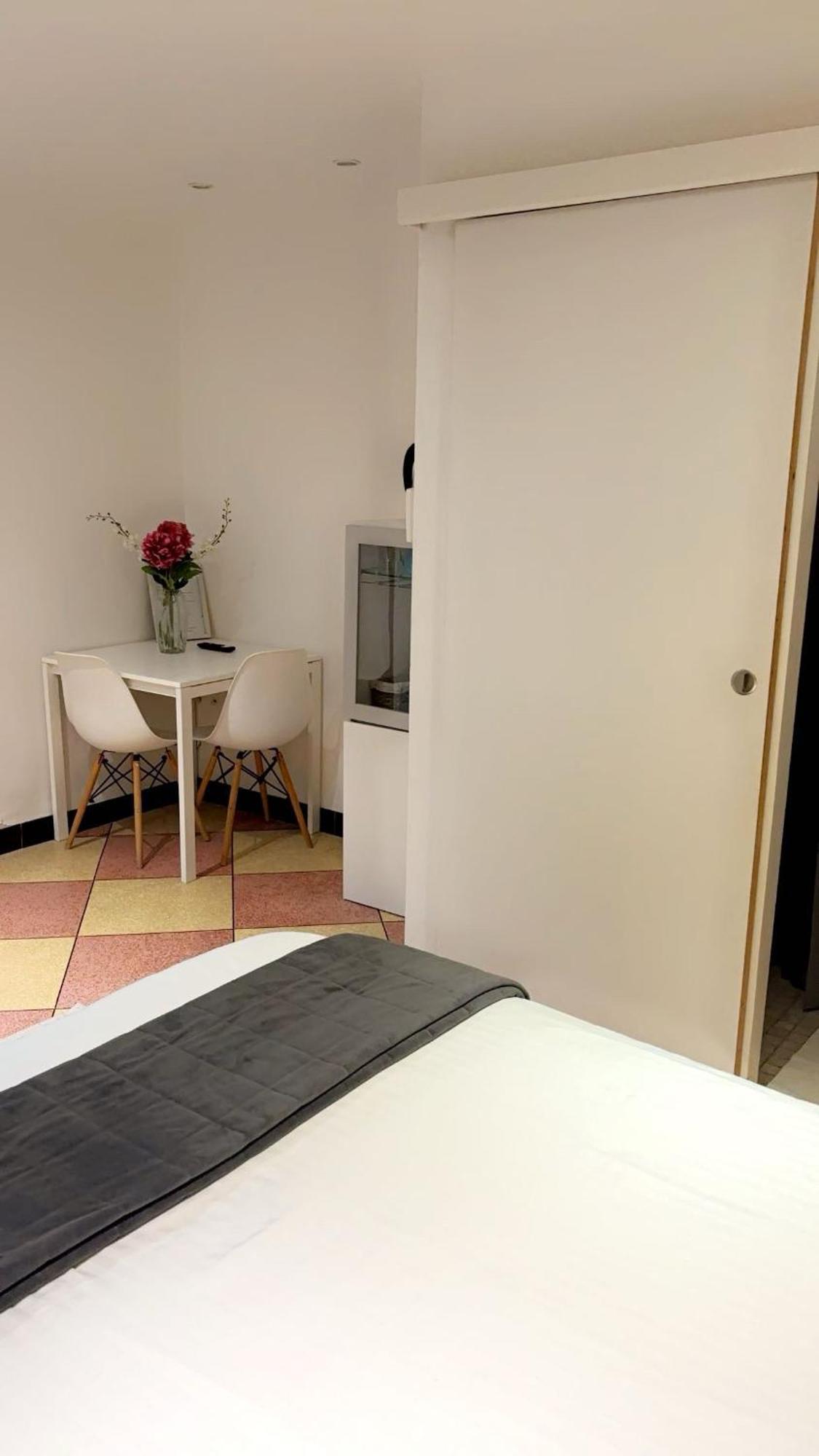 Chambre Olivier Арл Екстериор снимка
