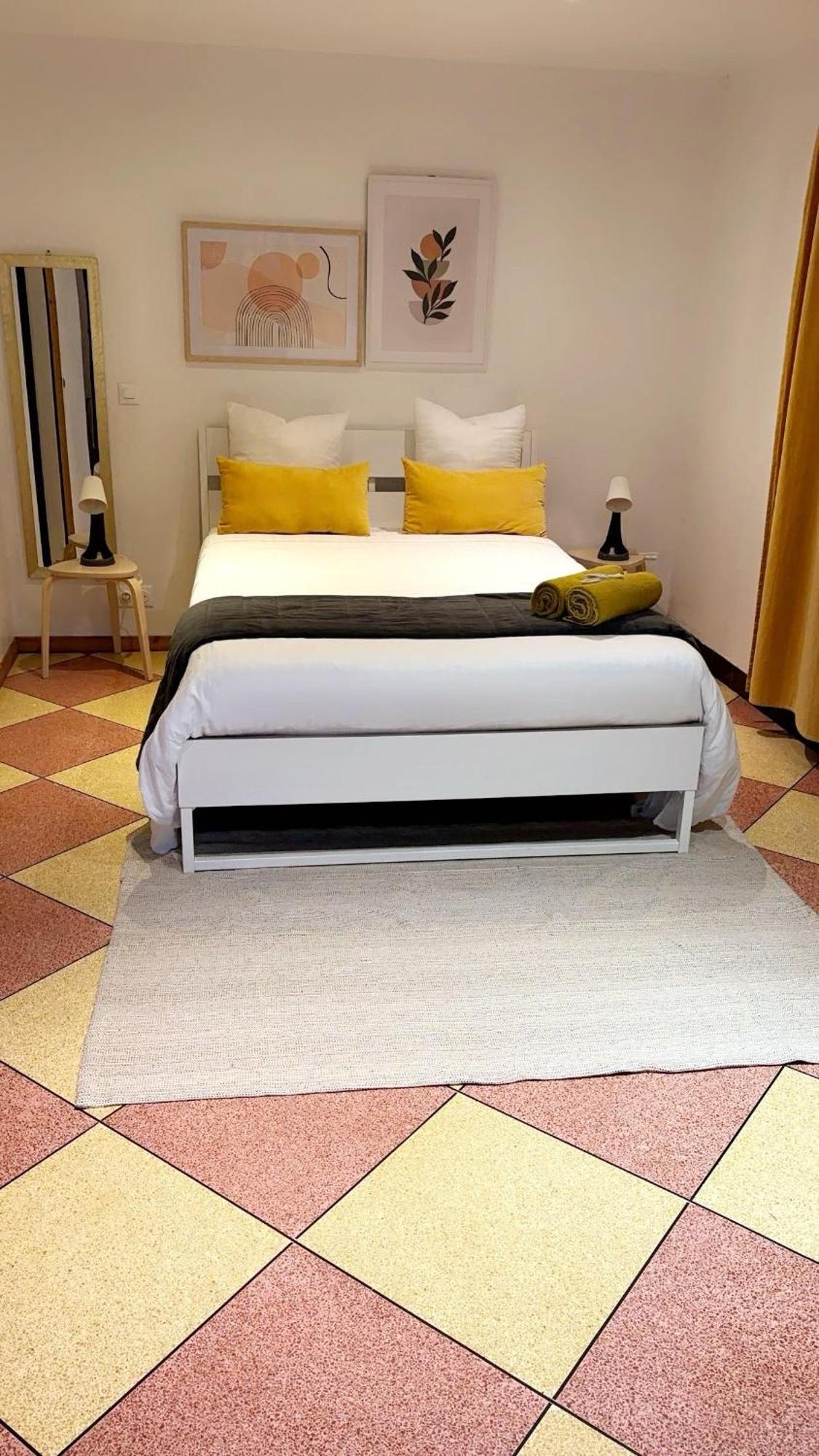 Chambre Olivier Арл Екстериор снимка
